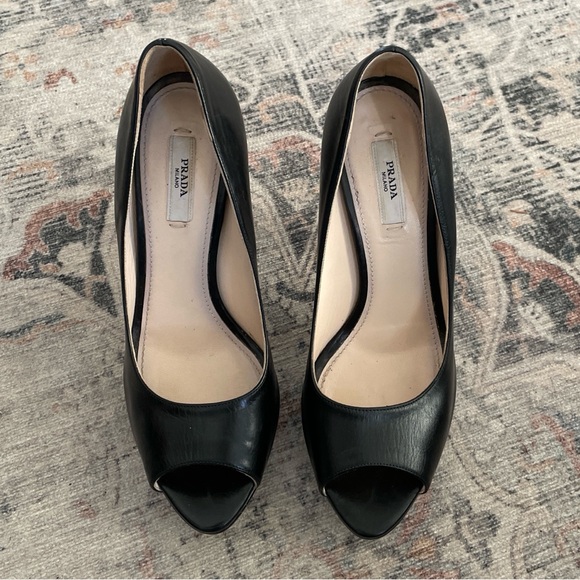 Authentic Prada Peep Toe Heels Black Leather EU 38 5"Heel - Picture 11 of 11